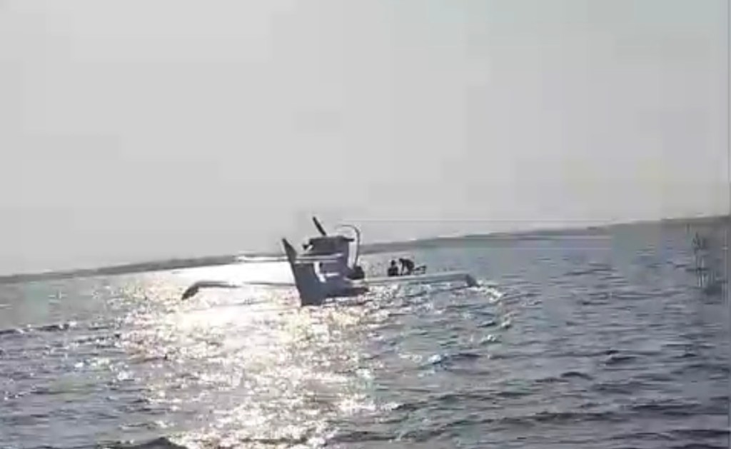 VÍDEO: Avião cai no rio Andirá, em Barreirinha; piloto é resgatado por&nbsp;moradores